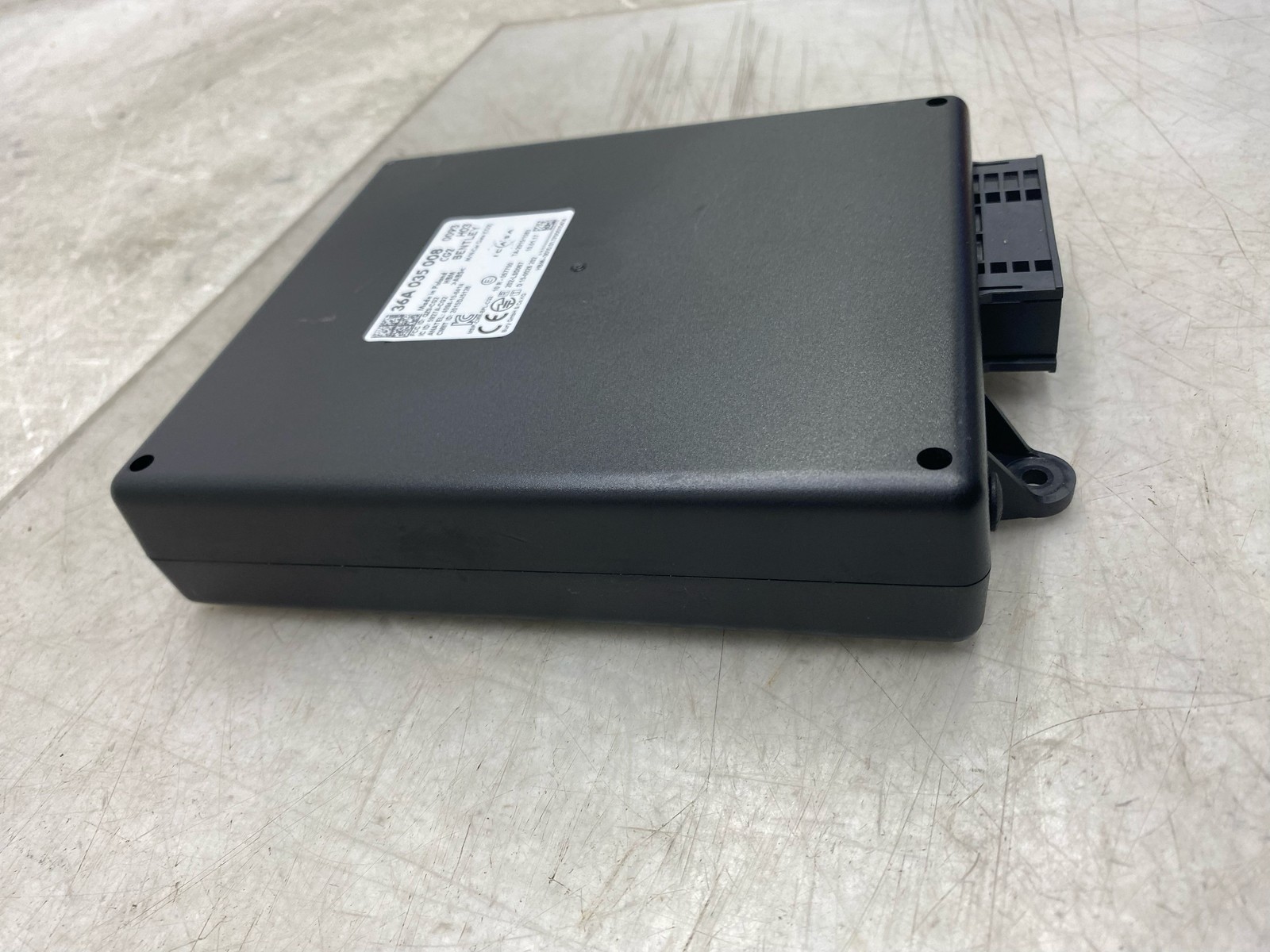 2015-2020 BENTLEY BENTAYGA CARGATE COMMUNICATION CONTROL MODULE UNIT 36A035008