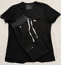 FIGS Technical Catrina One Pocket Top Zamora Cargo Jogger Size S Black Scrub Set