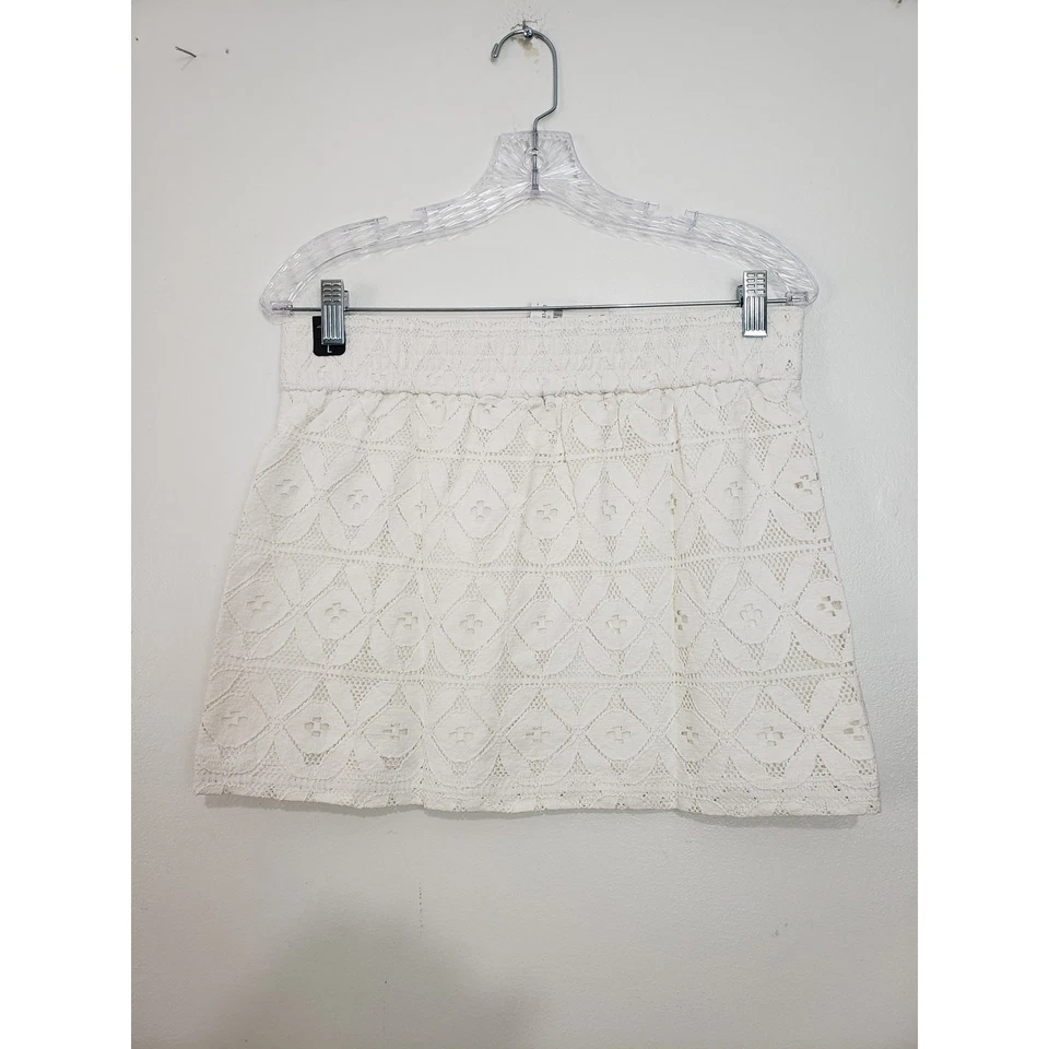 (M5) Y2K Hollister Women's JR Skirt Size L White Crochet Mini Pull up - Image 4 of 4