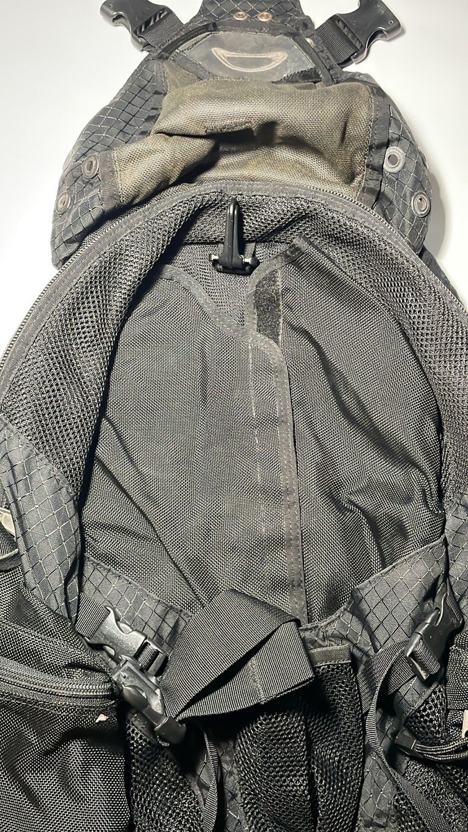 Oakley Software Black Icon Backpack Rucksack Tactical Tech Vintage