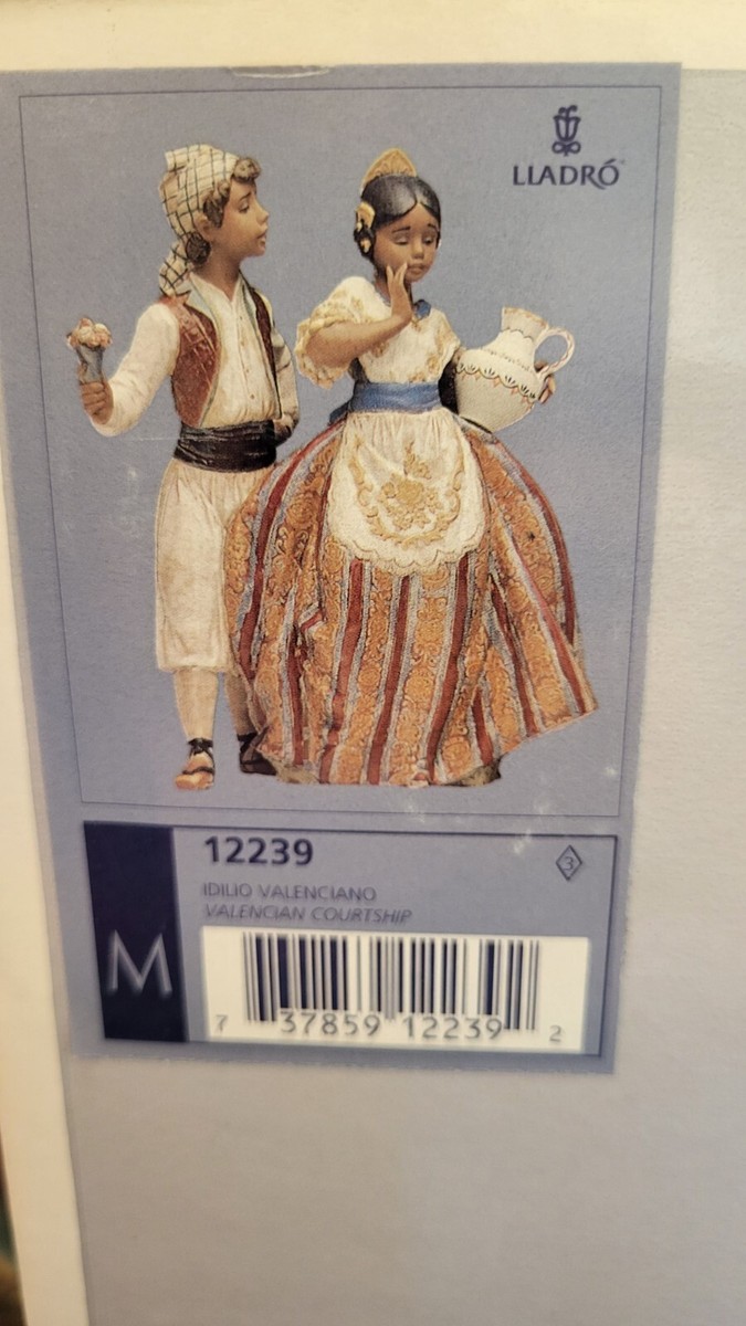 Lladro GRES Valencian Courtship Couple Porcelain Figurine 12239