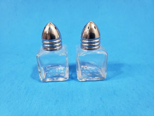 Miniatura Sale e Pepe Shakers Vetro Trasparente con Coperchi Vite Cromati Su Coperchi Set di 2 - Foto 3 di 12