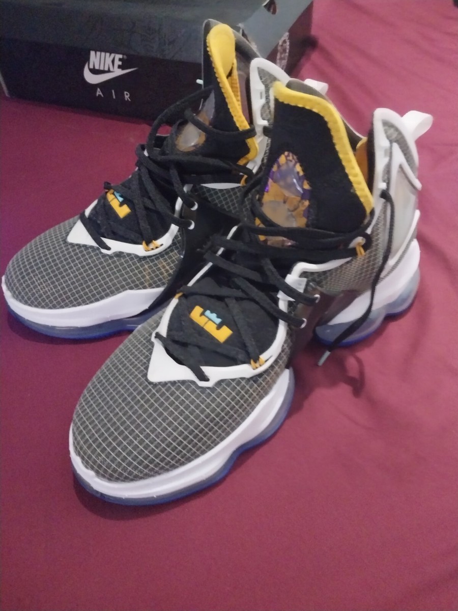 Two pairs of size 12.5 - Nike LeBron 19 Graduate (Lakers  display picture 1