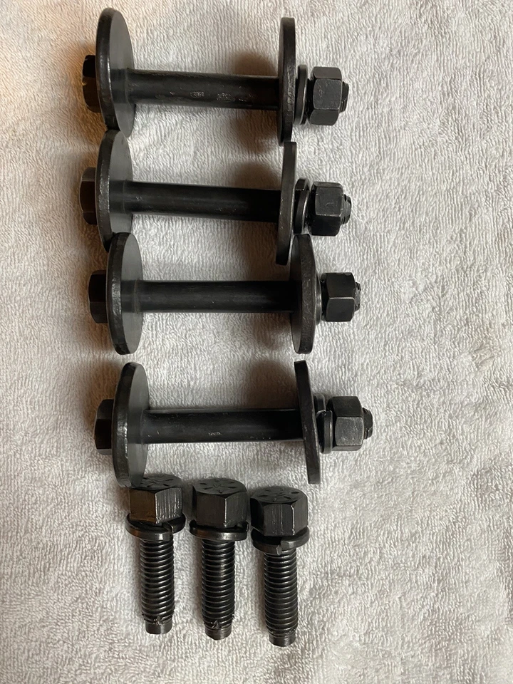 MOPAR E-BODY 1970-74 E-Body 74 BARRACUDA upper control+ arm steering box bolts ! - Image 3 of 4