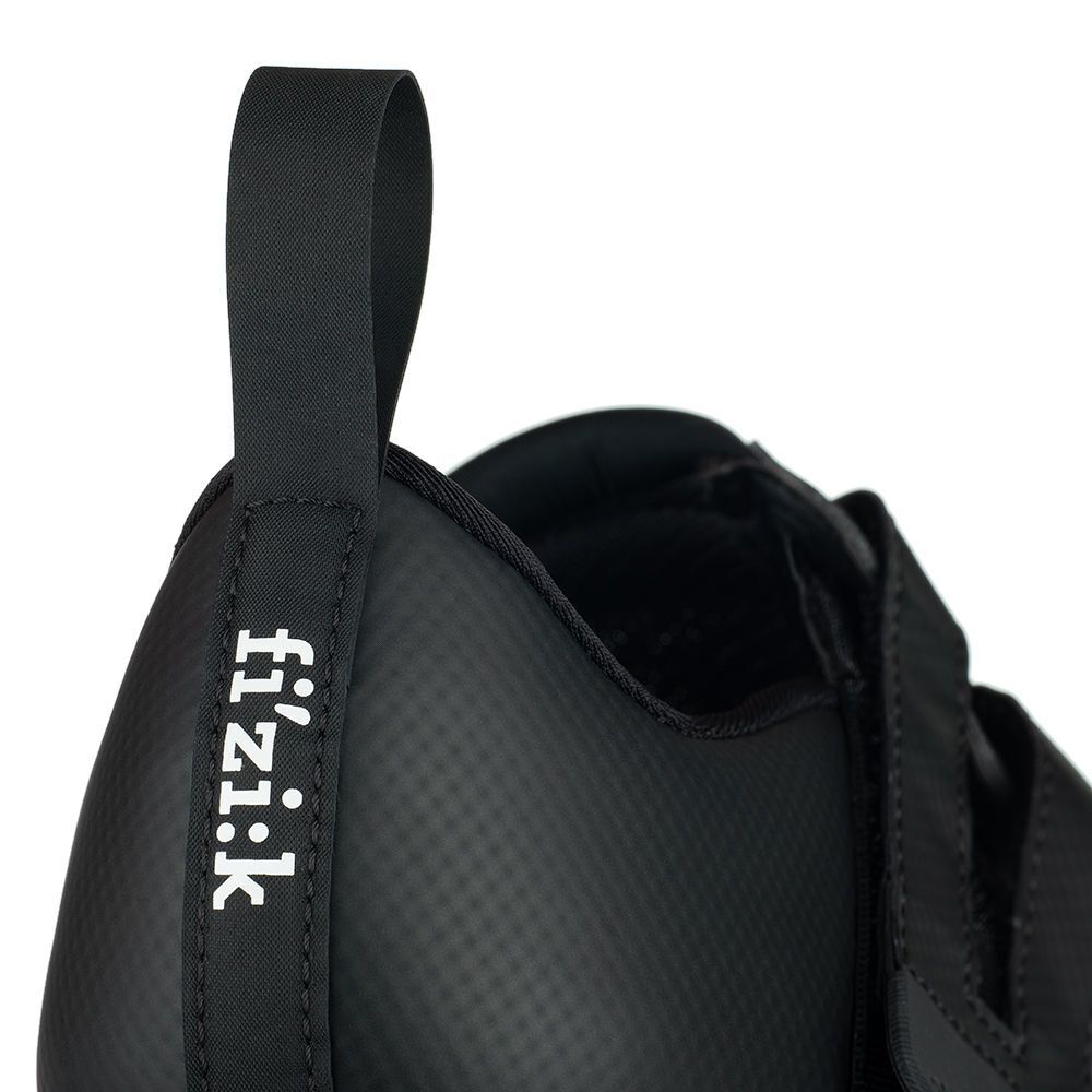 Fizik Transiro R4 Powerstrap Cycling Shoe, Black / White