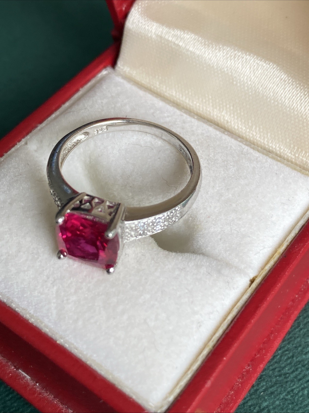 very beautiful silver ring with ruby ​​925. - image 6