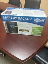 Open Box Tripp Lite SMX1500LCDT 1500VA 900W 230V Line-Interactive UPS