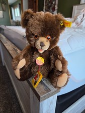 Vintage original Steiff Zotty Teddy Bear with tags stll attached