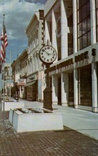 Vintage Bowling Green Kentucky Antique Street Clock Postcard 1960s
