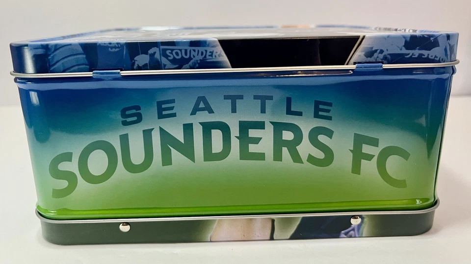 Signed , Kasey Keller, Sounders FC MLS Collectible Metal Lunchbox. Rare - Image 3 of 4