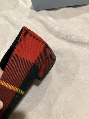 Prada Red Tartan Plaid Flats Sz 40 USA 9-9.5 Pointy Toes And Black Ribbon Bow - Picture 6 of 15