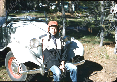 Sl60 Original slide 1950's Red Kodachrome vintage car young girl