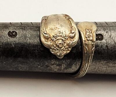 Vintage ROGERS ONEIDA Ltd. Silberplattierte Spoon Ring Größe 7