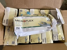 (2500) Ansell Microflex XCEED PowderFree Nitrile Gloves Medium XC-310-M UGLY BOX