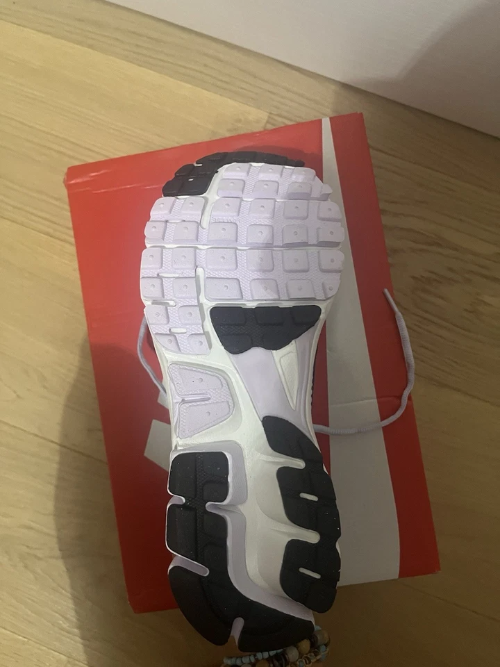 Nike Vomero 5 - Immagine 4 di 4