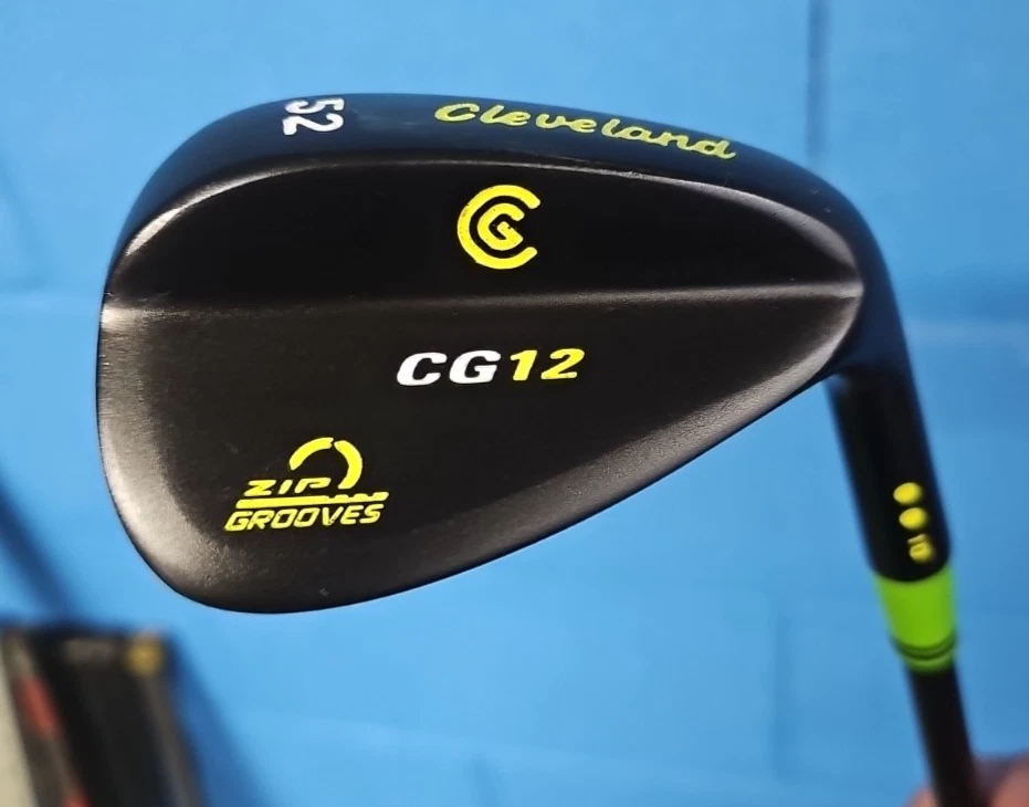 CLEVELAND CG12 BLACK NITRIDE 3 WEDGE SET 52-56-60 SPINE ALIGNED BLACK S300 L/G - Image 4 of 4