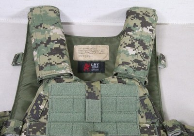 LBT-6094A Gen II AOR2 Plate Carrier Medium/Large AOR-2 Woodland