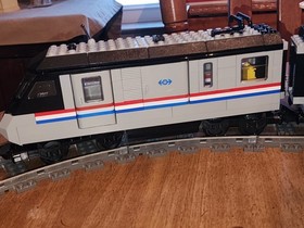 LEGO Trains: Metroliner (4558)