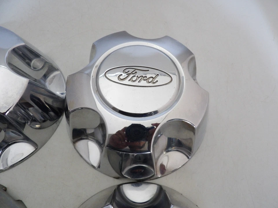 Set of 4 1998 1999 2000 -2011 Ford Crown Victoria / Ranger 5-Lug OEM Center Caps - Изображение 3 из 4