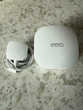 Amazon eero J010001 Mesh Wi-Fi 5 Dual-Band Router  Power Adapter Bundle