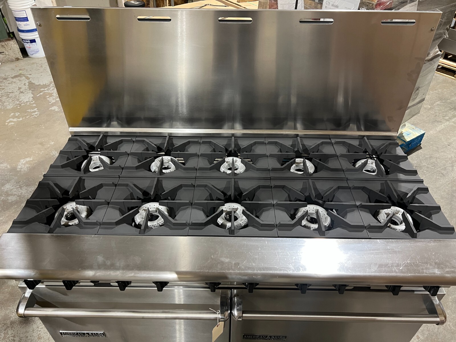 American Range AR-10-CC 10-Burner Heavy Duty Range w/Convection Oven Base