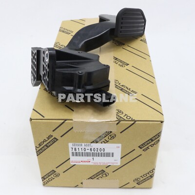 ＧＴ-Ｒウルトラ　12.16セット Toyota Land Cruiser GRJ71 GRJ76 OEM Accelerator Pedal Rod