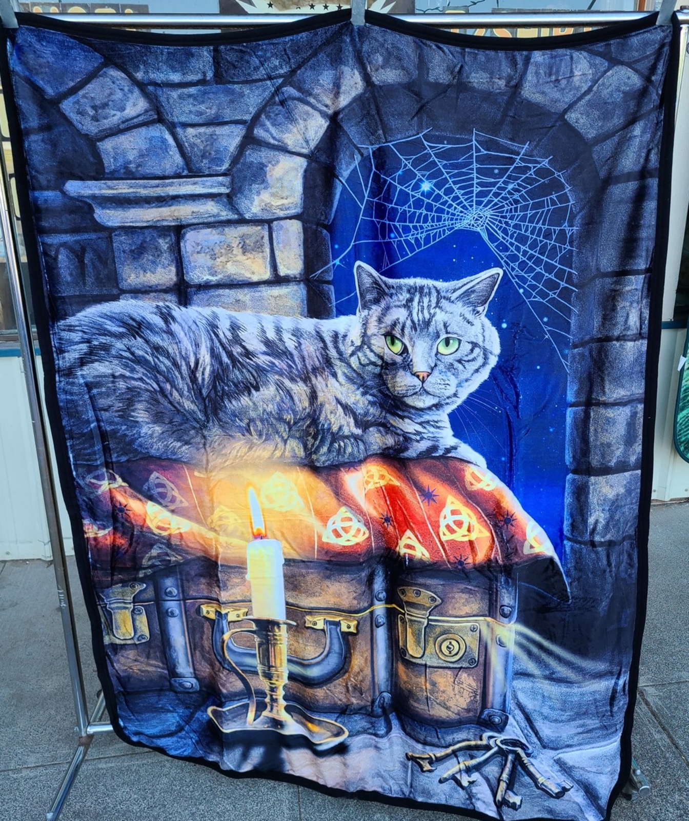 Picture 1 of 3