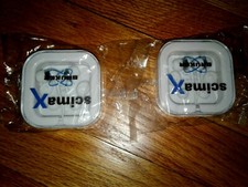 Universal White Ear Buds Earphone Ear Phone Earbud Wired Plug New in Case