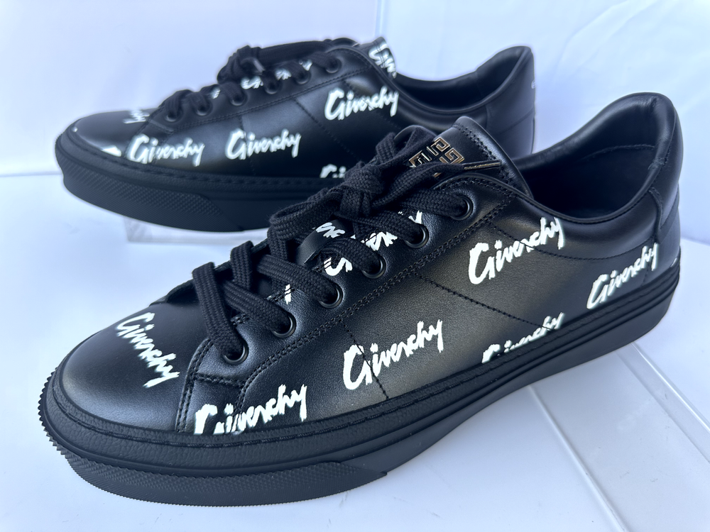 New Givenchy Men's City Sport Sneakers Size 10 Black Tennis Shoes
