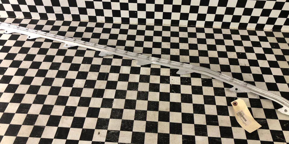 2018-24 Ski-Doo MXZ Freeride Renegade 600 850 900 Gen4 Tunnel RH Roller Edge EMP - Image 2 of 4