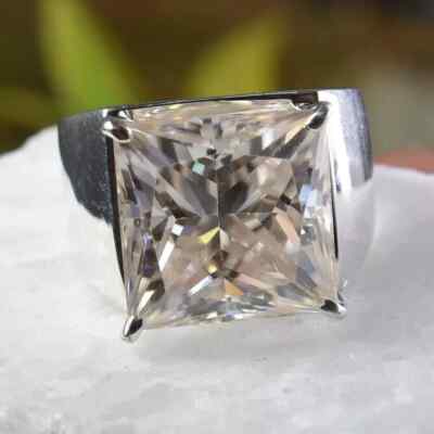 RARE 10.00 Ct Princes Cut Off white Treated Diamond Solitaire  Ring 925 Silver