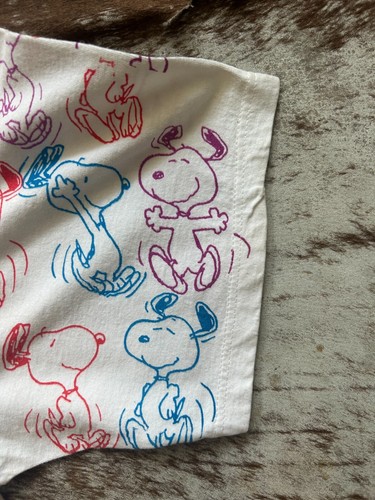 Vintage Peanuts Snoopy all over print t shirt, XL, white - Picture 6 of 6