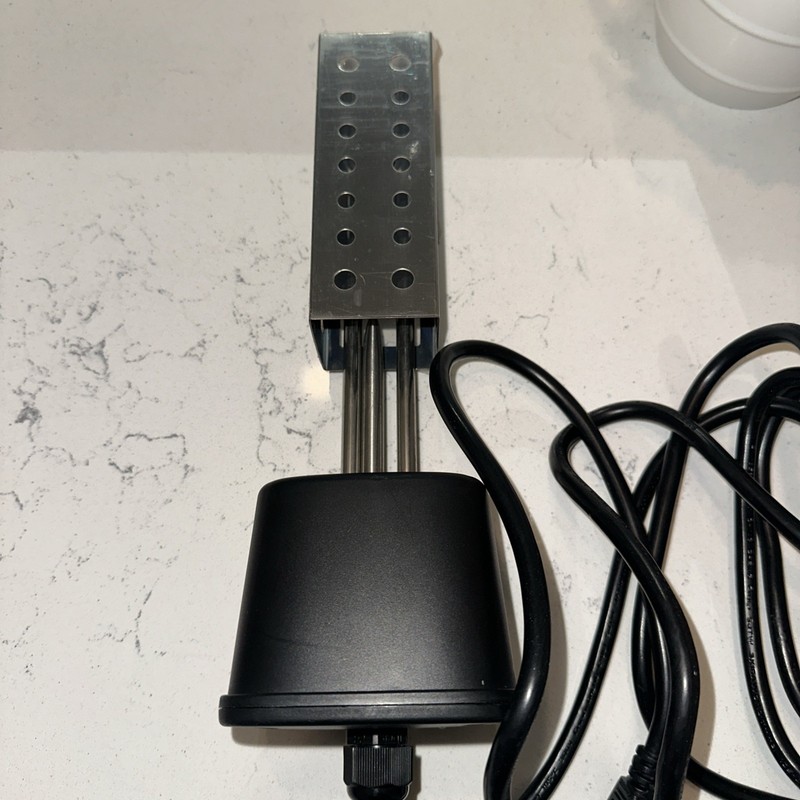 Saillong Pond Heater 500W Floating Pond Deicer Aquarium Heater for Small Outd...