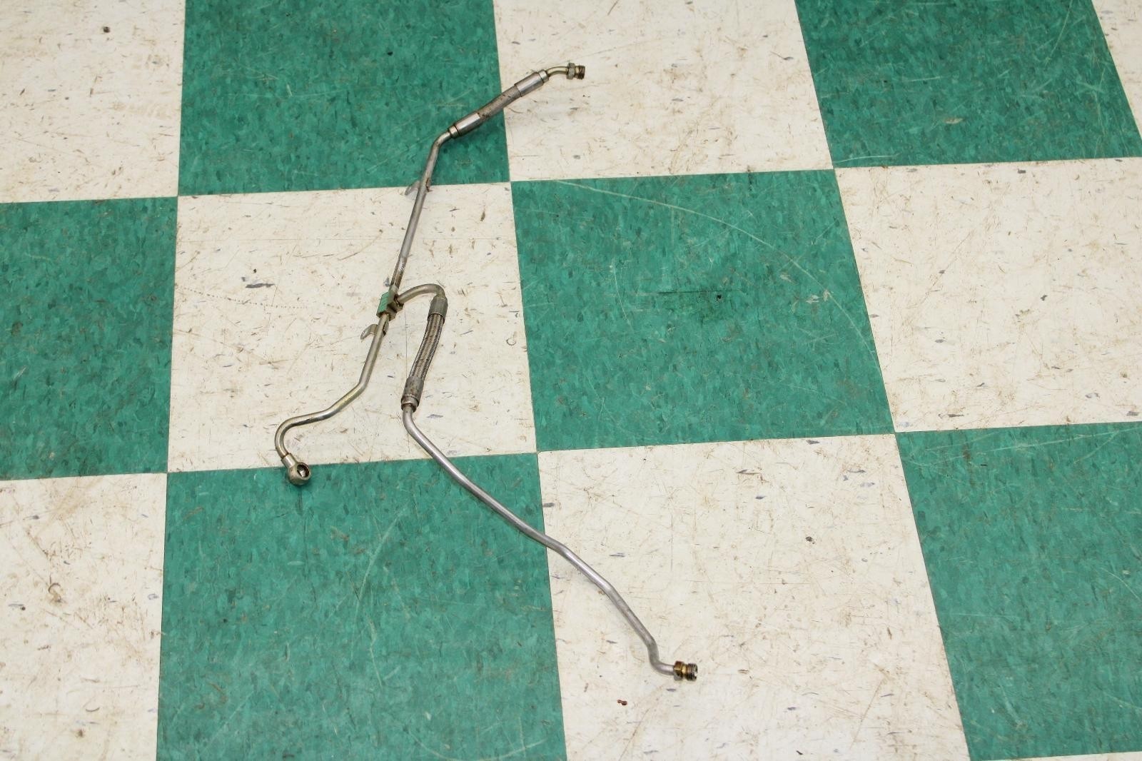 13-18 Flying Spur 6.0L Motor Engine Turbo Oil Feed Lines Hoses Unit Factory OEM