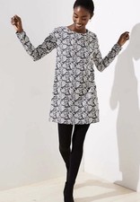 LOFT Floral Mini Sweater Dress Sz PL Gray White Jacquard Long Sleeve City Party