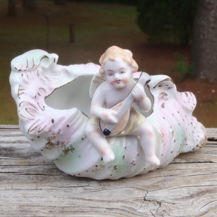 Vintage L&M Lipper & Mann Porcelain Cherub with Mandolin on Sea Shell PLANTER