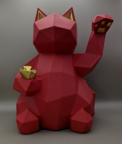 Red Geometric Abstract Minimalist Lucky Cat Figurine - Picture 10 of 11