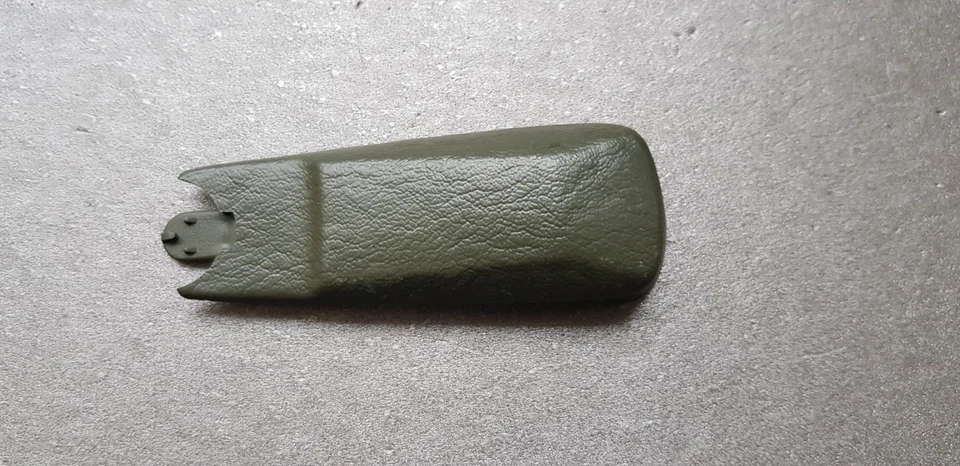 Mercedes window crank covering pad W124 W126 W201 W461 W460 W463 A20176801366122 - Image 3 of 3