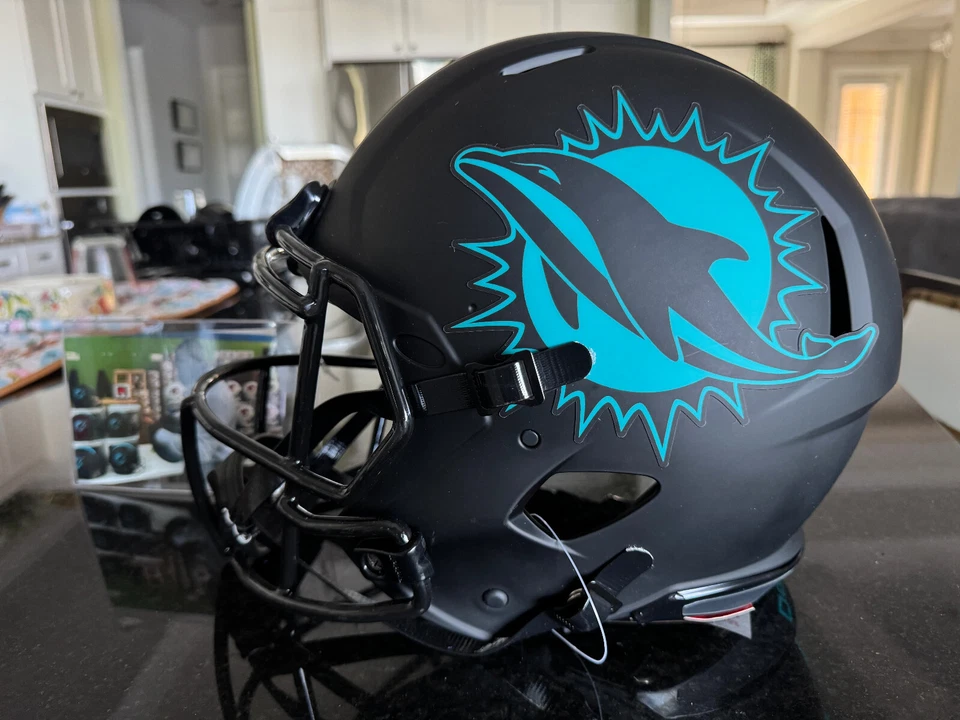 🐬 Casco Eclipse Auténtico Tamaño Completo Firmado por Ronnie Brown Miami Dolphins Sobre el Campo Foto 2 de 4