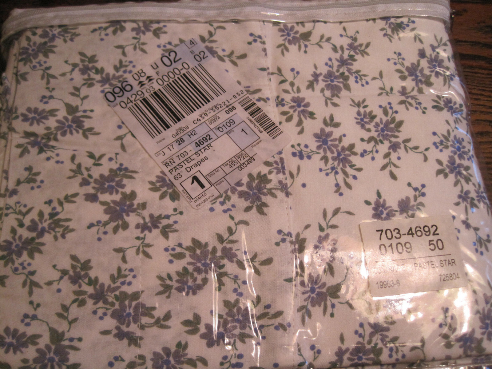 NWT JC PENNEY HOME COLLECTION DRAPERY PANEL PASTEL STAR 63" eBay
