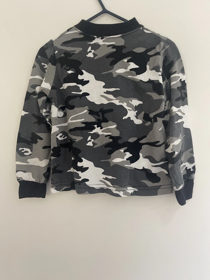 Fisher-Price Niño Pequeño Major Hunk Vehículo Tanque de Batalla Manga Larga Camisa Gris 2 Foto 4 de 4