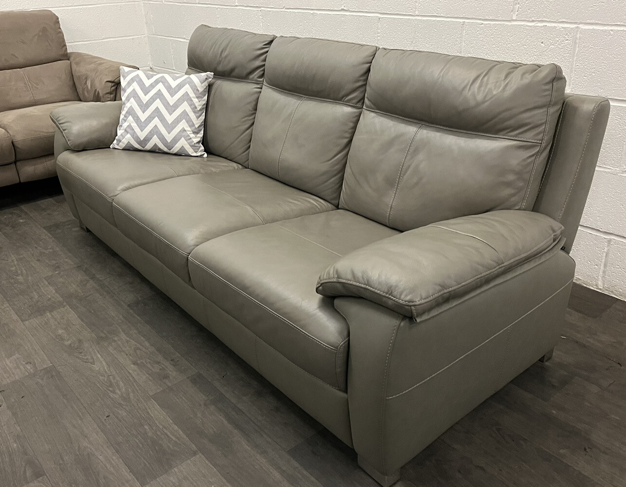 Sofa 3 seater 100 Leather grey Sofology Ex Display Local 🚚courier