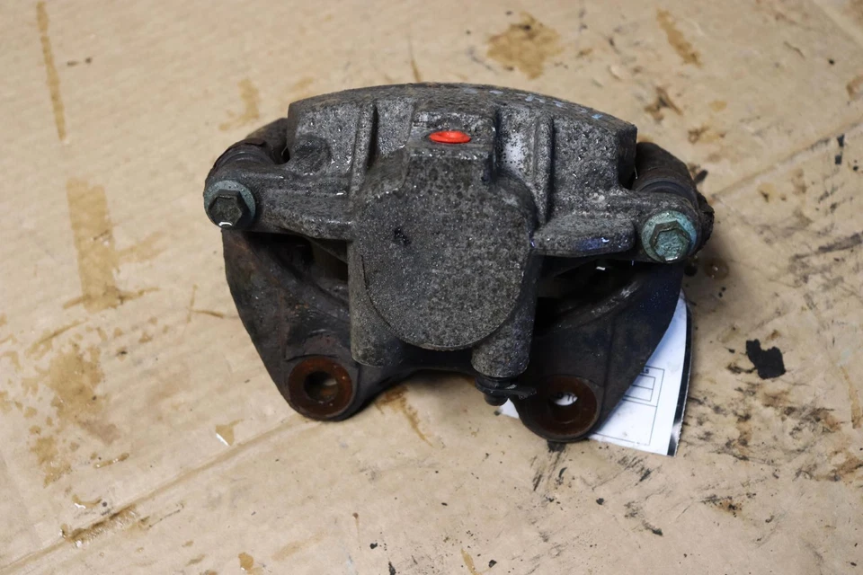 Pinza de freno trasera derecha Chevy Tahoe/GMC YUKON 2007-2020 OEM Foto 4 de 4