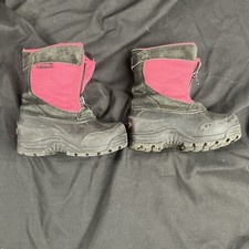 Northside Kids Pink/Black Insulated Snow Boots leather, upper Zip Closure Size 7