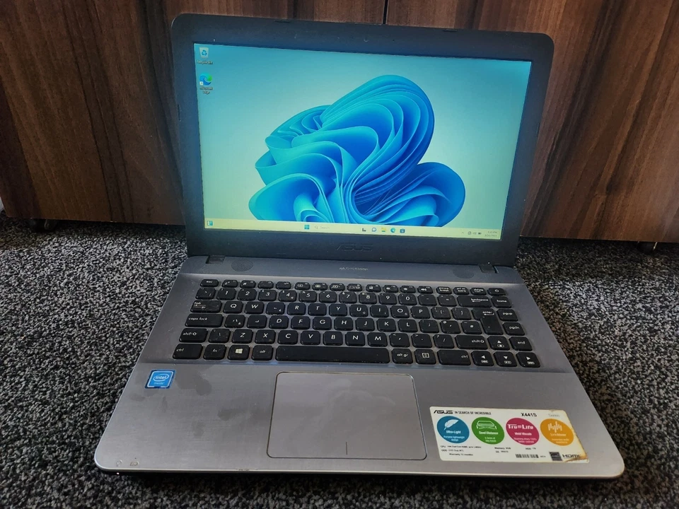 Asus X441S - Intel Celeron - 4GB RAM - 1TB HDD - Free P&P - Image 2 of 4