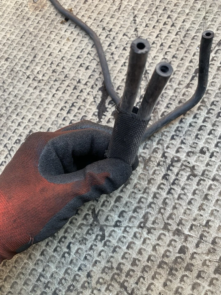 Renault Nissan Vauxhall 2.0 M9R DCi CDTi Líneas de Respiración de Aspiradora Tráfico Vivaro Foto 2 de 3