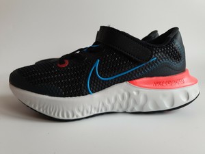 childrens nike trainers size 2