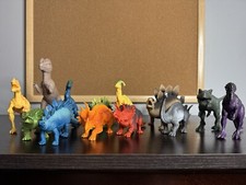 Lot Of 13 Dinosaur Figures