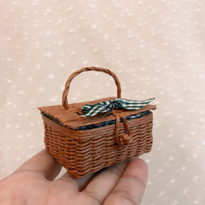 Weave Handmade Miniature 1/6 Scale Dollhouse Picnic Storage Basket