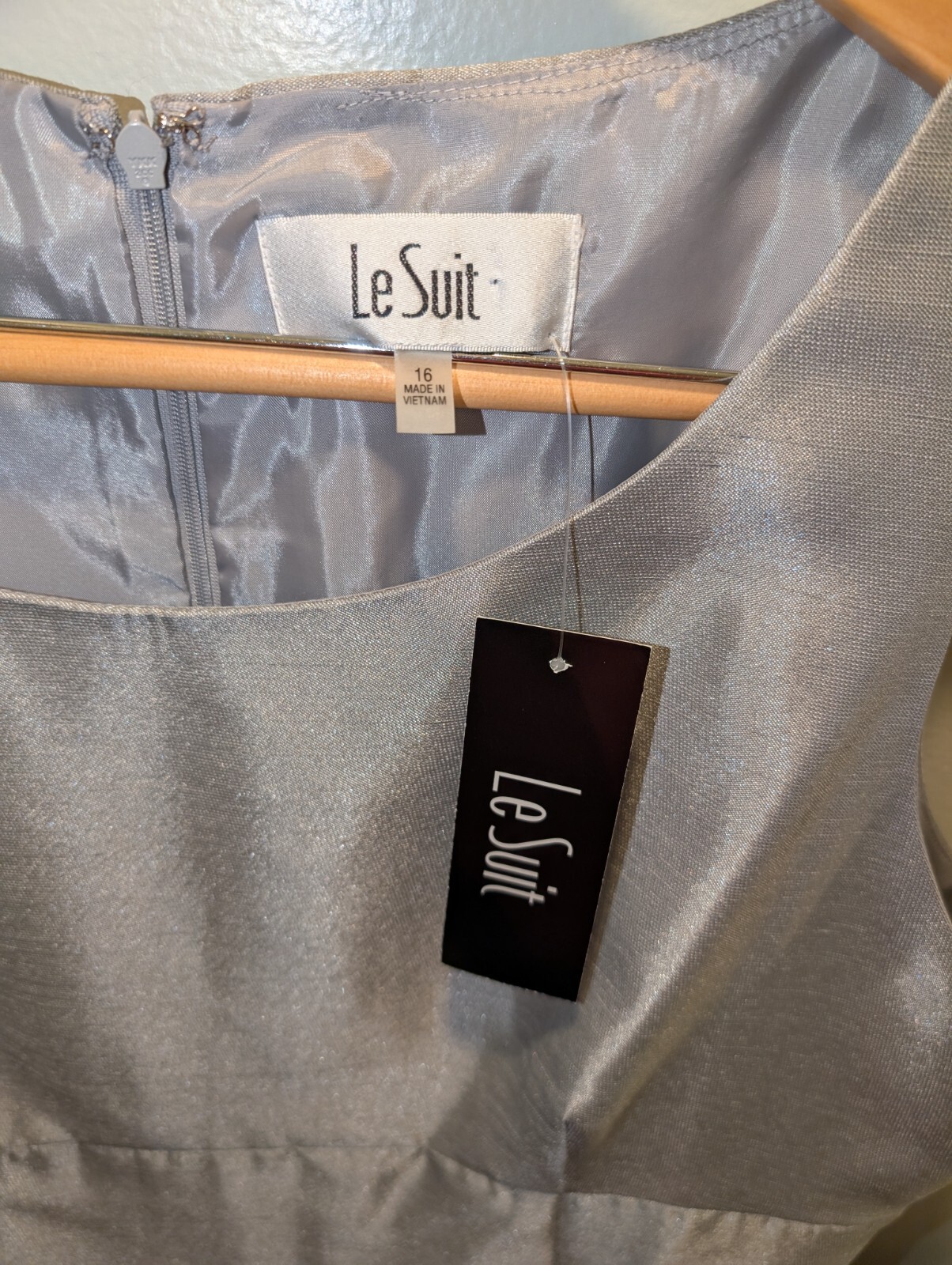 NWT Le Suit Sleeveless Dress & Jacket Suit Wild Dove Silver Sheen $300